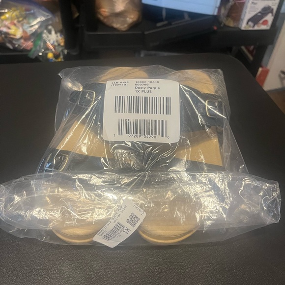 Women’s Dansko Karena Black Sandals size 39 8.5/9 - Picture 3 of 7